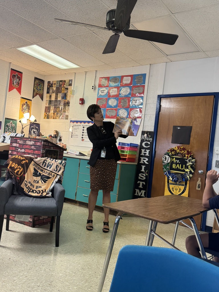 "Leadership Reads" kicked off this week in the Randolph County School System. Public Information Officer, Amber Ward, read "The Runaway Pumpkin" to fifth graders at Randleman Middle School. "Leadership Reads" is a program in our school system in which leaders at the central office visit elementary schools and read to students.