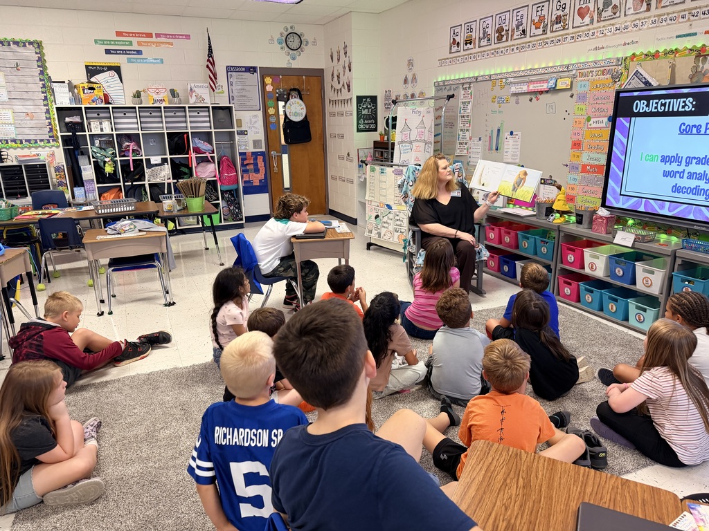 📚 Leadership Reads! 📚  We loved having our Assistant Superintendent of Human Resources visit Mrs. Russell and Mrs. Petroff’s classes to read with our students as part of Randolph County Schools’ Leadership Reads! Our students were full of excitement and enthusiasm as they listened, shared, and enjoyed this special time with a district leader.  Thank you for investing in our students and helping us inspire a lifelong love of reading! When our leaders show up, our students know they matter—and that makes a lasting impact! ❤️📖