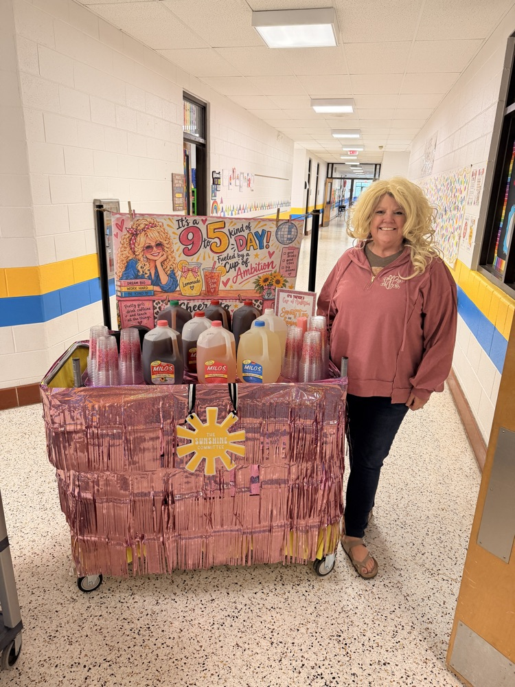 Our Sunshine Committee ☀️ spoiled the teachers today with cups of ambition on 9 to 5 Day!