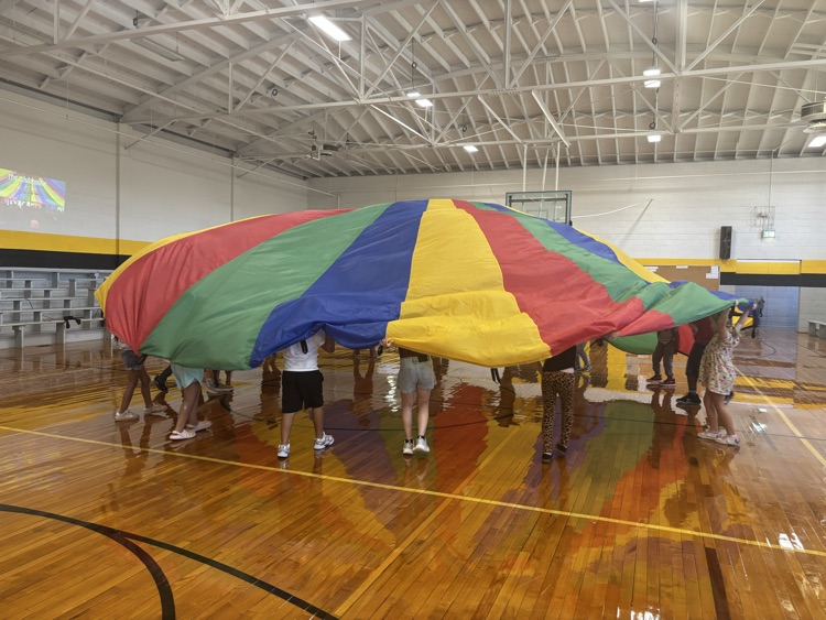 parachute play in the gym