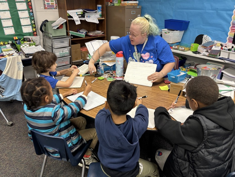 building readers at Ramseur Elementary kindergarten