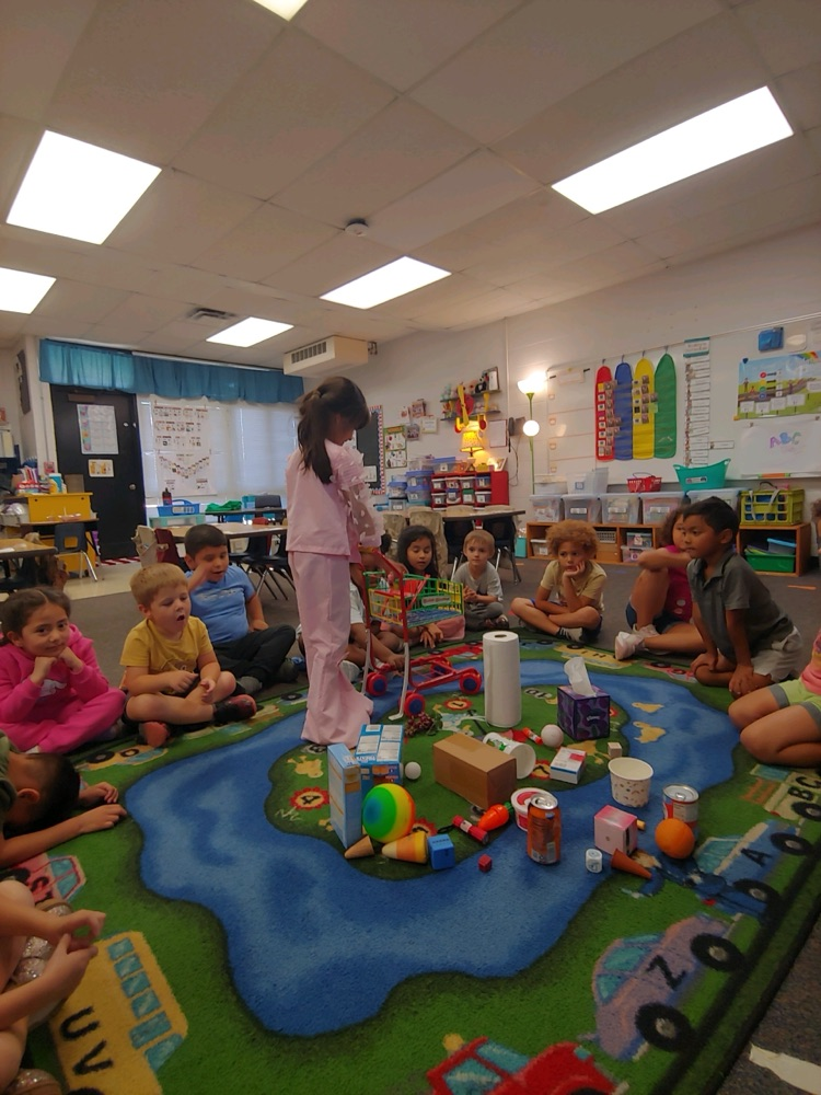 shape detectives in kindergarten