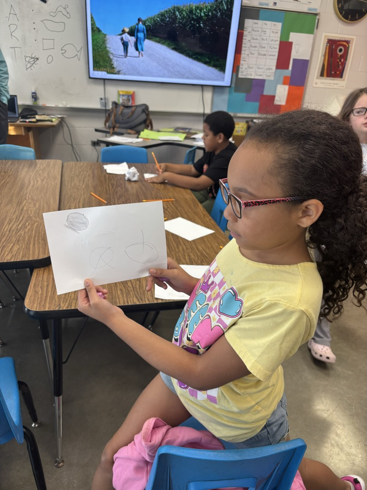 student artist in art class