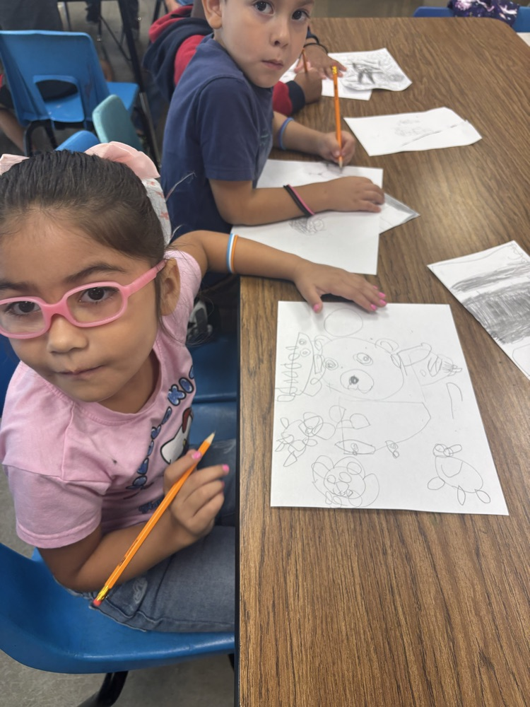 student artist in art class