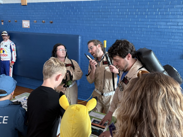 Our Literacy Night and Annual Title 1 Meeting were a tremendous success. Thank you to our families and students for coming out and dressing up. Reading isn't scary; it's fun!