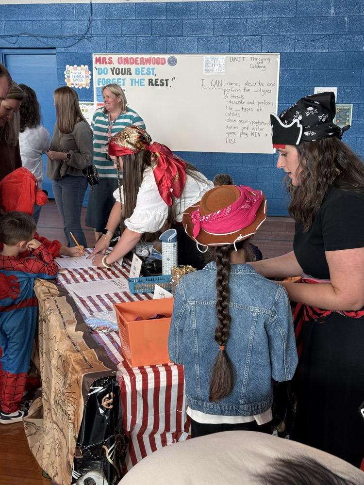 Our Literacy Night and Annual Title 1 Meeting were a tremendous success. Thank you to our families and students for coming out and dressing up. Reading isn't scary; it's fun!