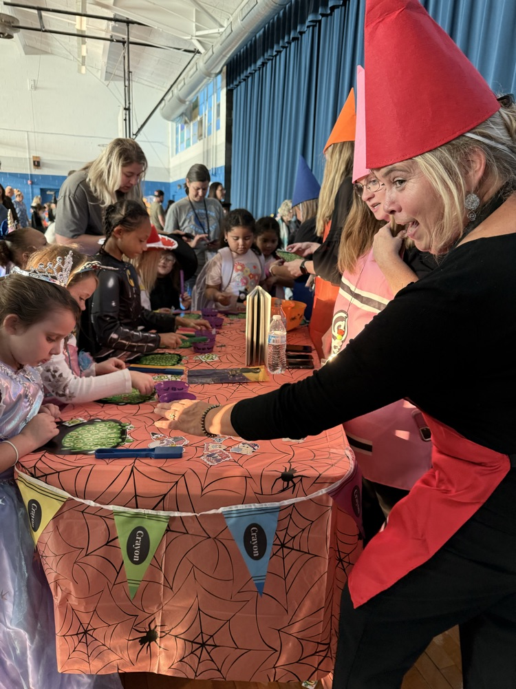 Our Literacy Night and Annual Title 1 Meeting were a tremendous success. Thank you to our families and students for coming out and dressing up. Reading isn't scary; it's fun!