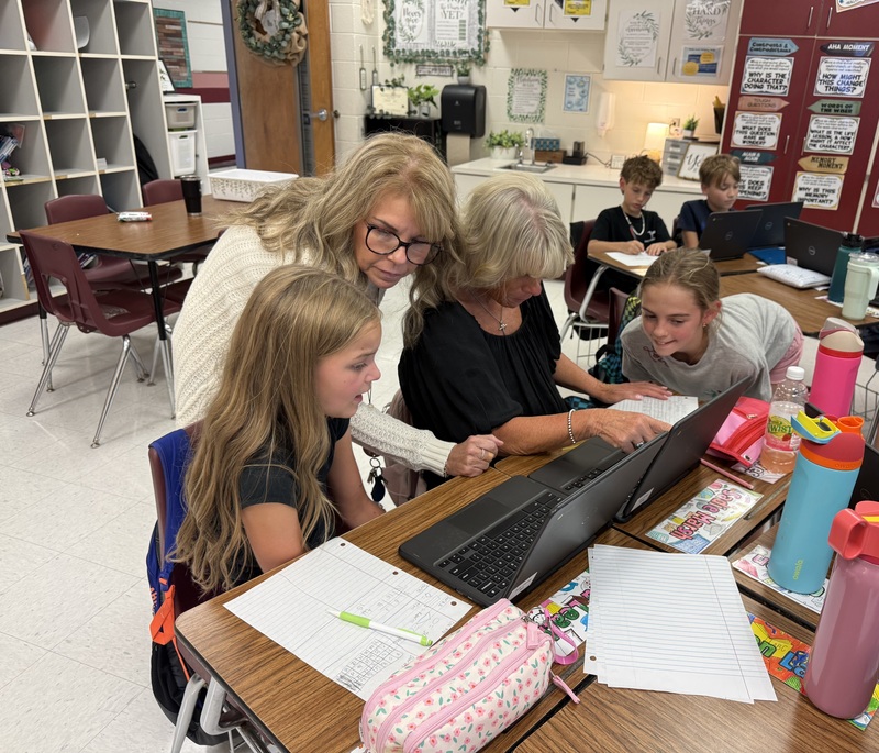🦁 LEVEL CROSS LION SPOTLIGHT! 🔐📚 Math, Teamwork & a Little Escape Room Magic!