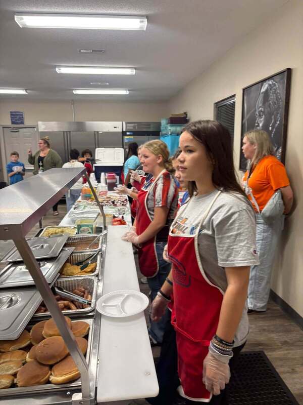 SERMS Students Serve Up Kindness at Our Daily Bread Kitchen