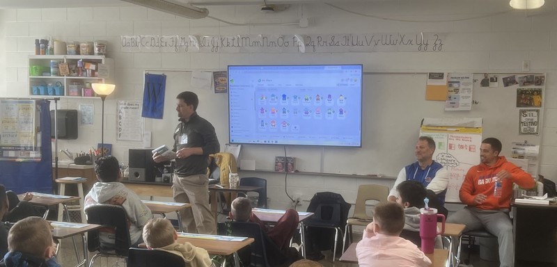 Randleman Elementary School Celebrates Career Day