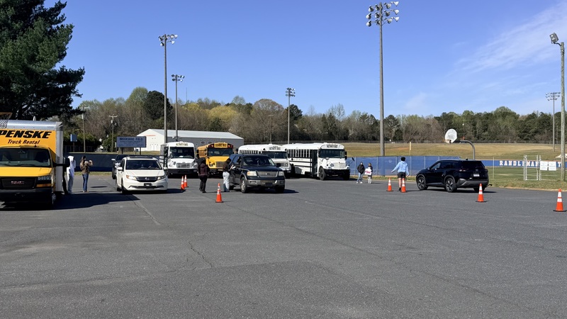 Randleman High School DECA Serves Community at Easter for Thousands Event