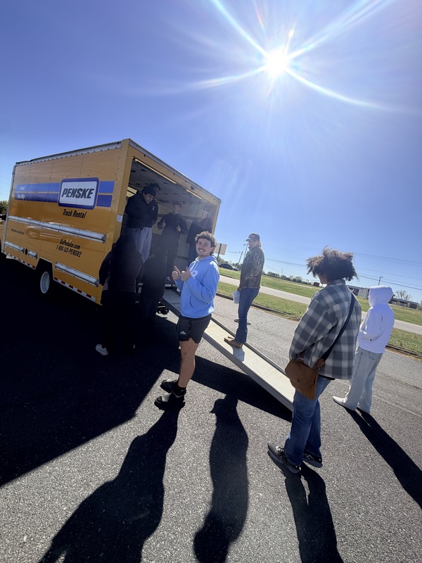 Randleman High School DECA Serves Community at Easter for Thousands Event