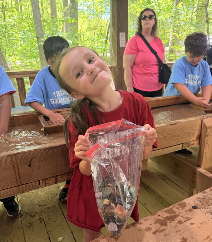 Trinity Elementary First Grade Field Trip to Dan Nicholas Park