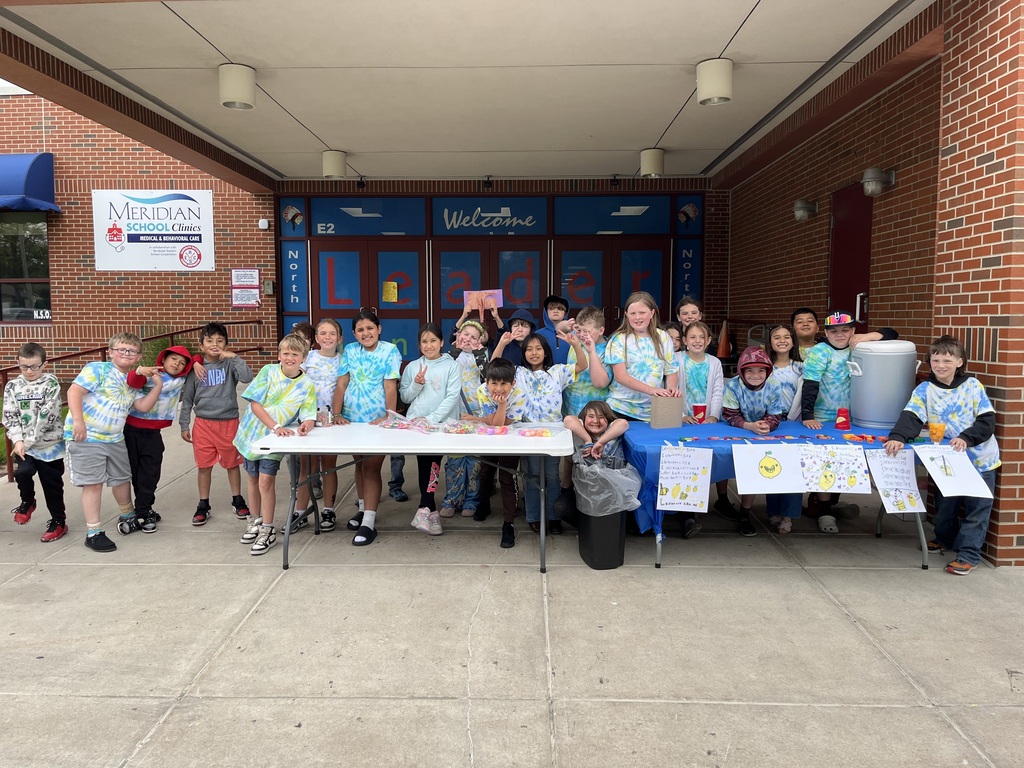 A third grade class at their lemonade day stand.