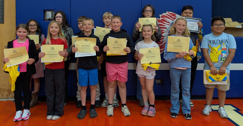 NSE Students with awards