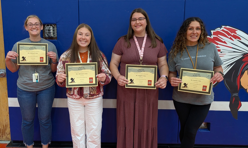 NSE Students with awards
