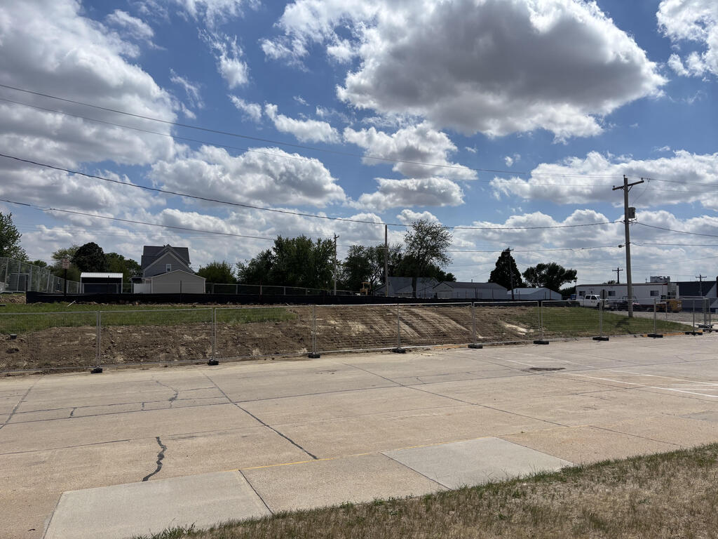 AG Building