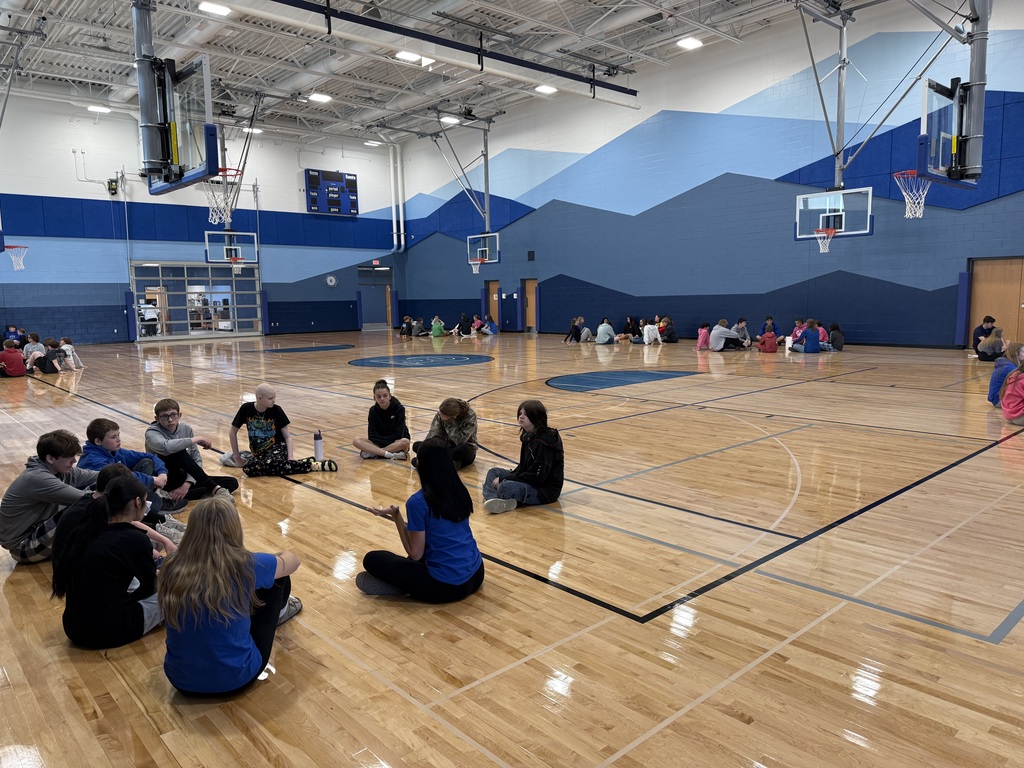 Random Lake High School welcomed our incoming 9th graders for 8th Grade Transition Day