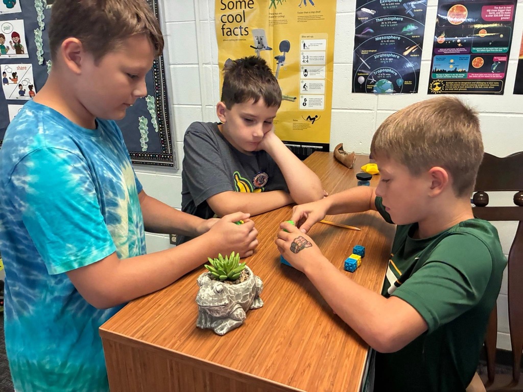 5th Grade virtual world activity in Teams!