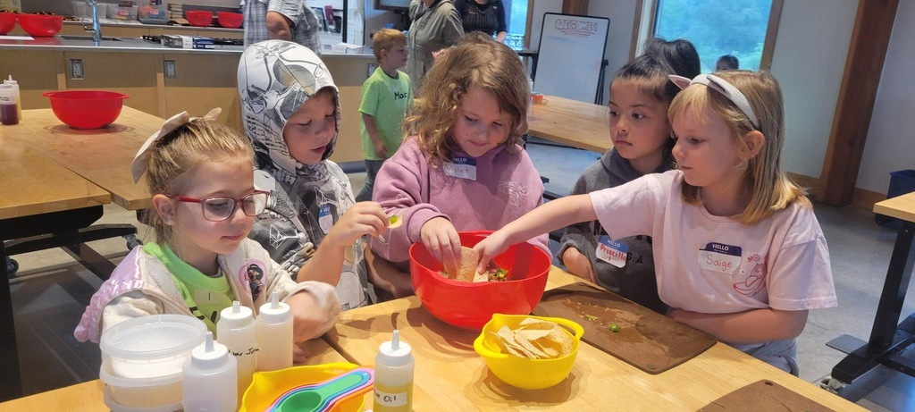 Elementary Students Field Trip To Nourish Farms 