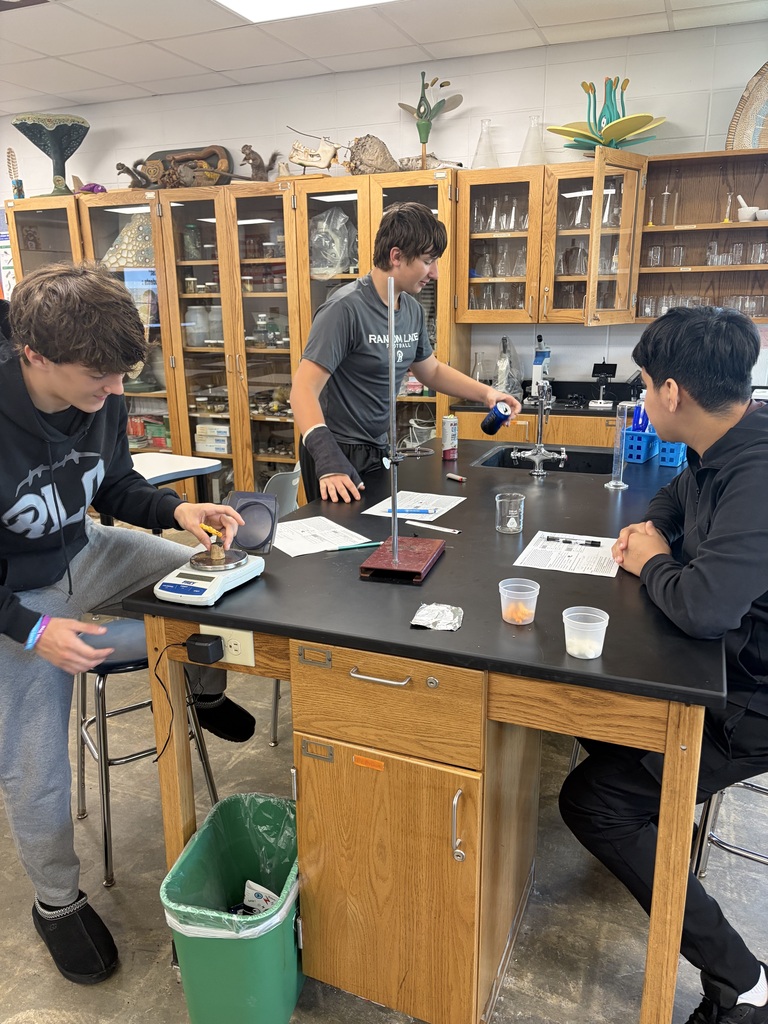 Biology students are diving into nutrition