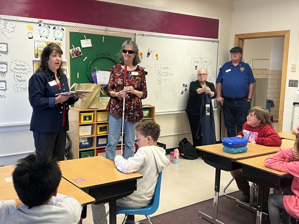 guests speaking to class 