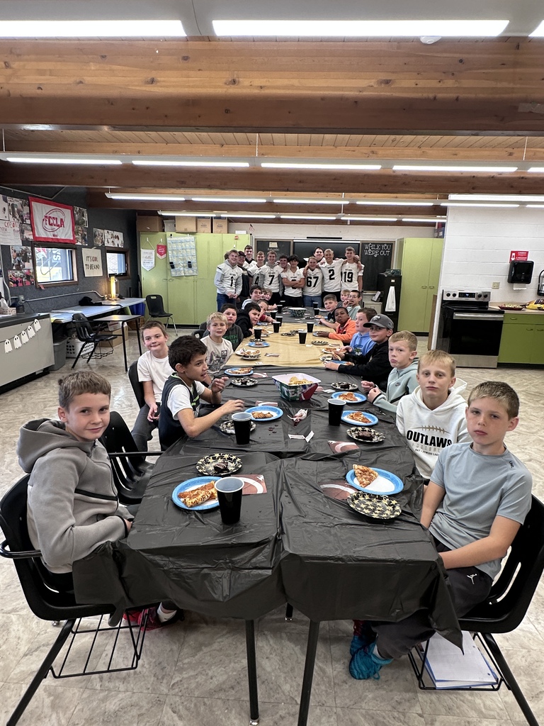 Elementary Football Lunch