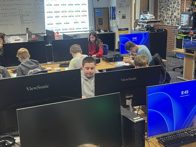 Mrs. Schaffer’s Class Programming Robots