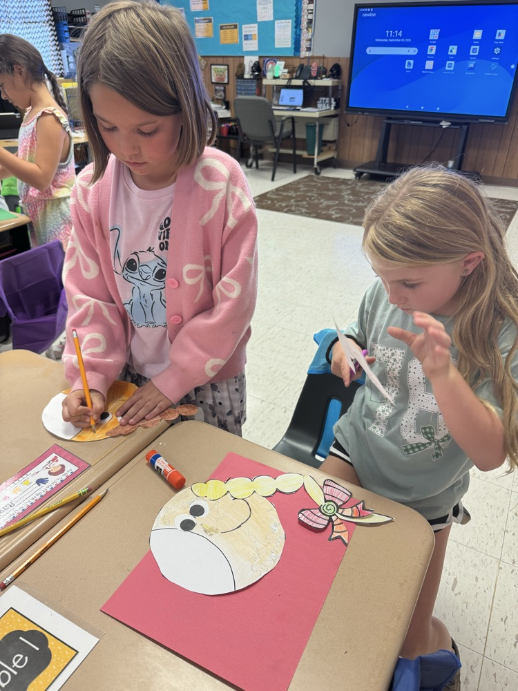 Working together making our Friend-Diagram!