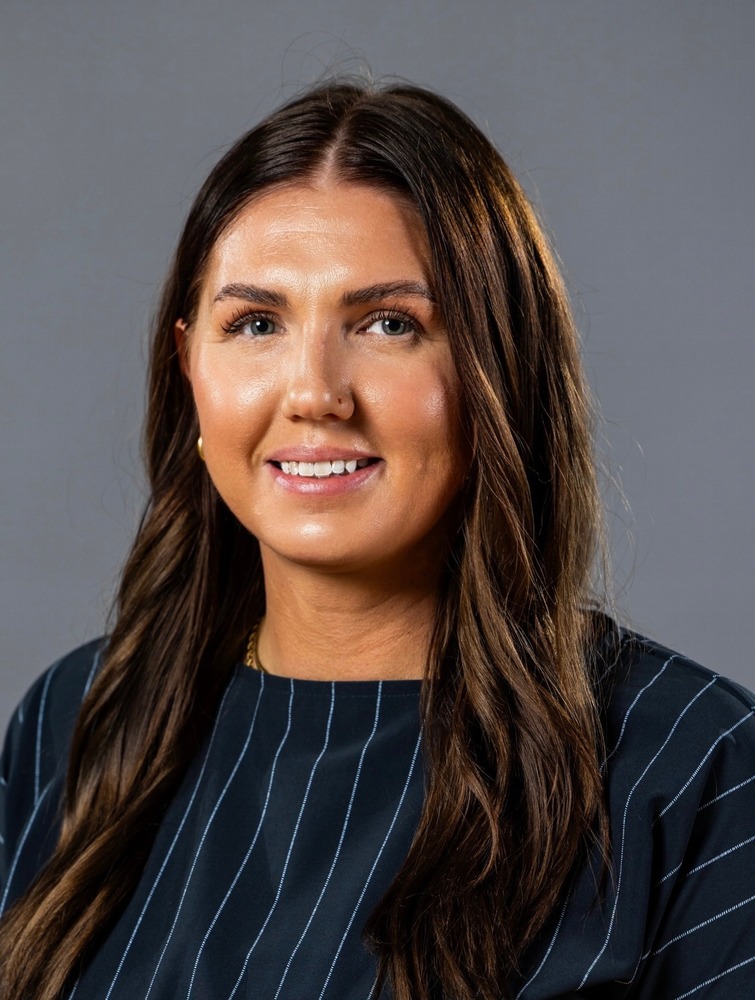 Samantha Williams Is The New Volleyball Coach For Ray Pec High School 