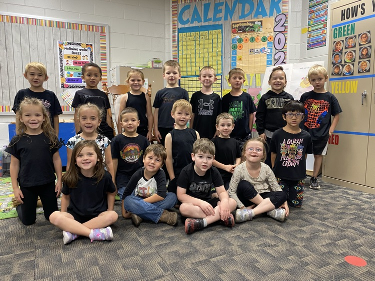 HOCO 2025 Kindergarten Black Color Wars