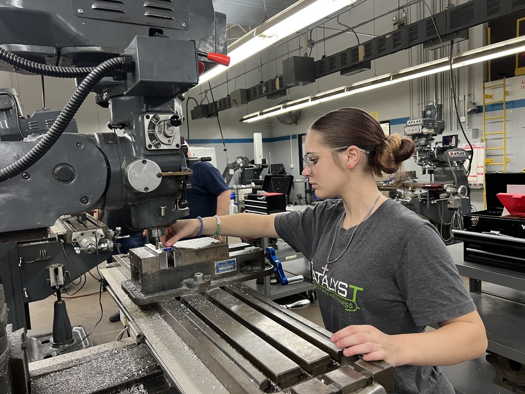 CNC-Marley McRae machining small parts