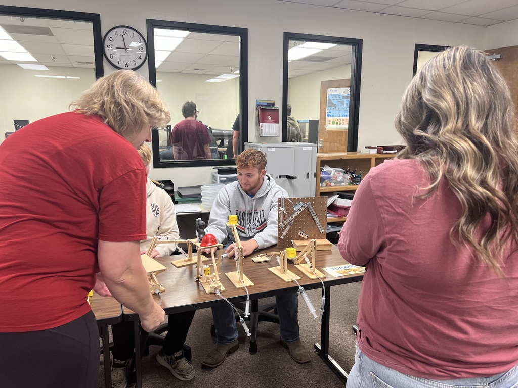 Sophomore Tours-Pre-Engineering