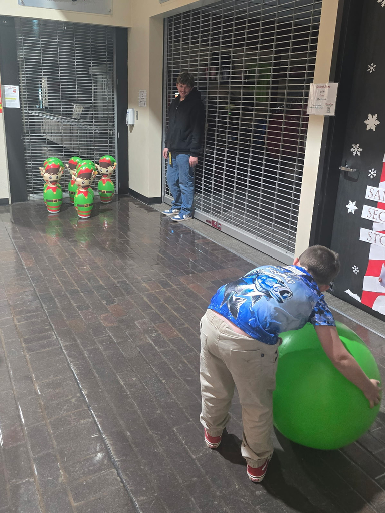 Holiday in the Halls-Games