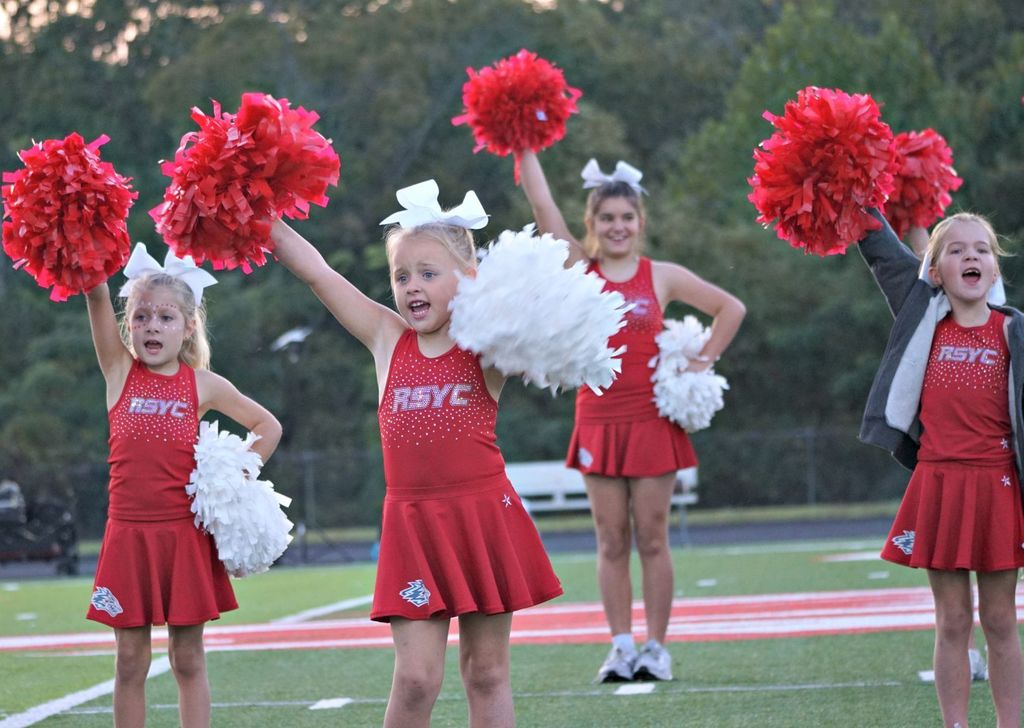 3 girls cheering
