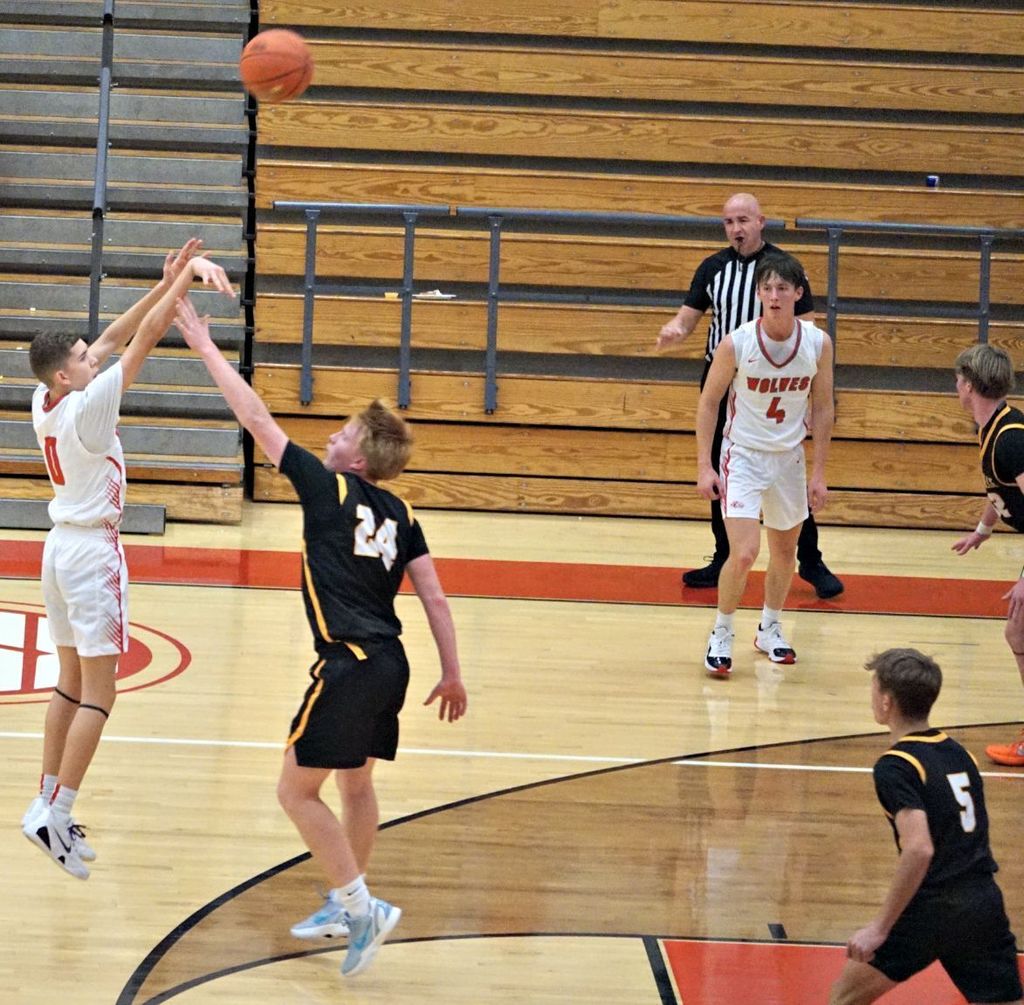 Hodges three pointer