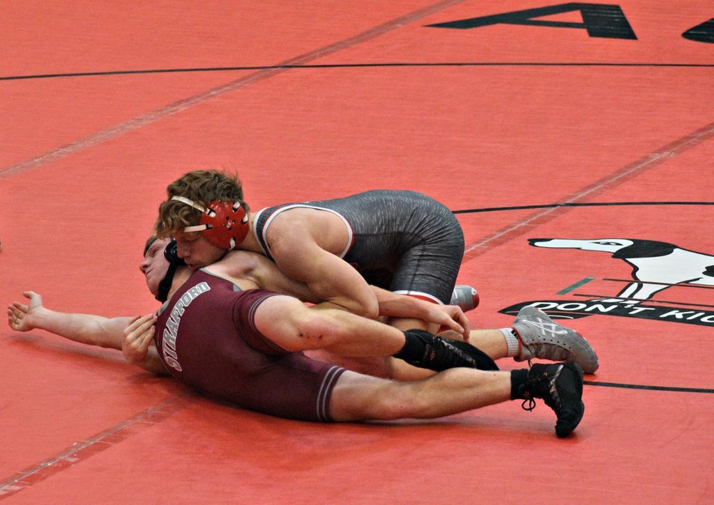 arm bar going for pin