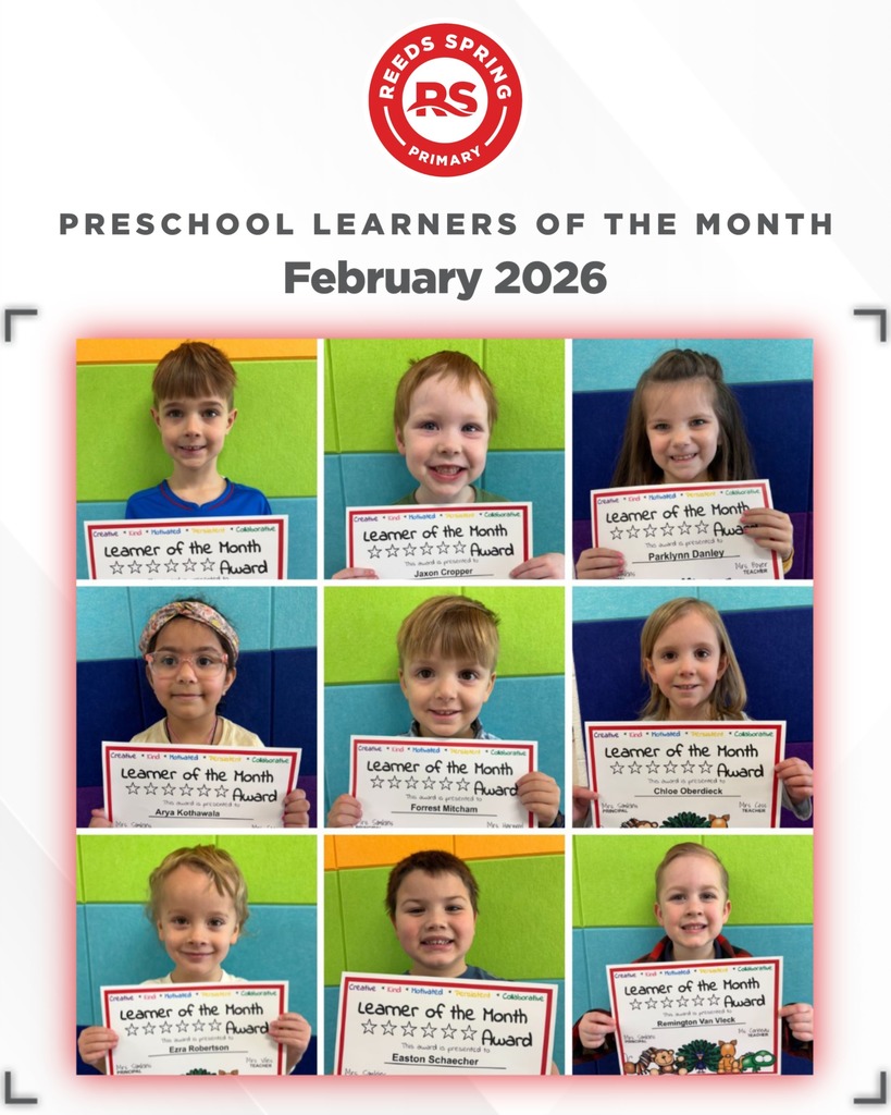 9 students holding certificates