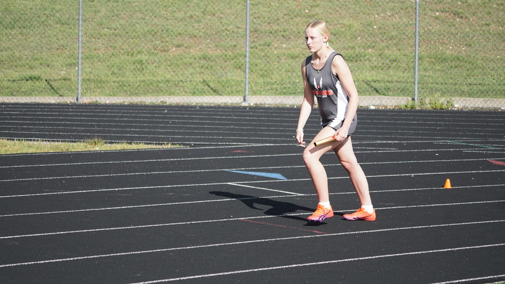 girl in starting block