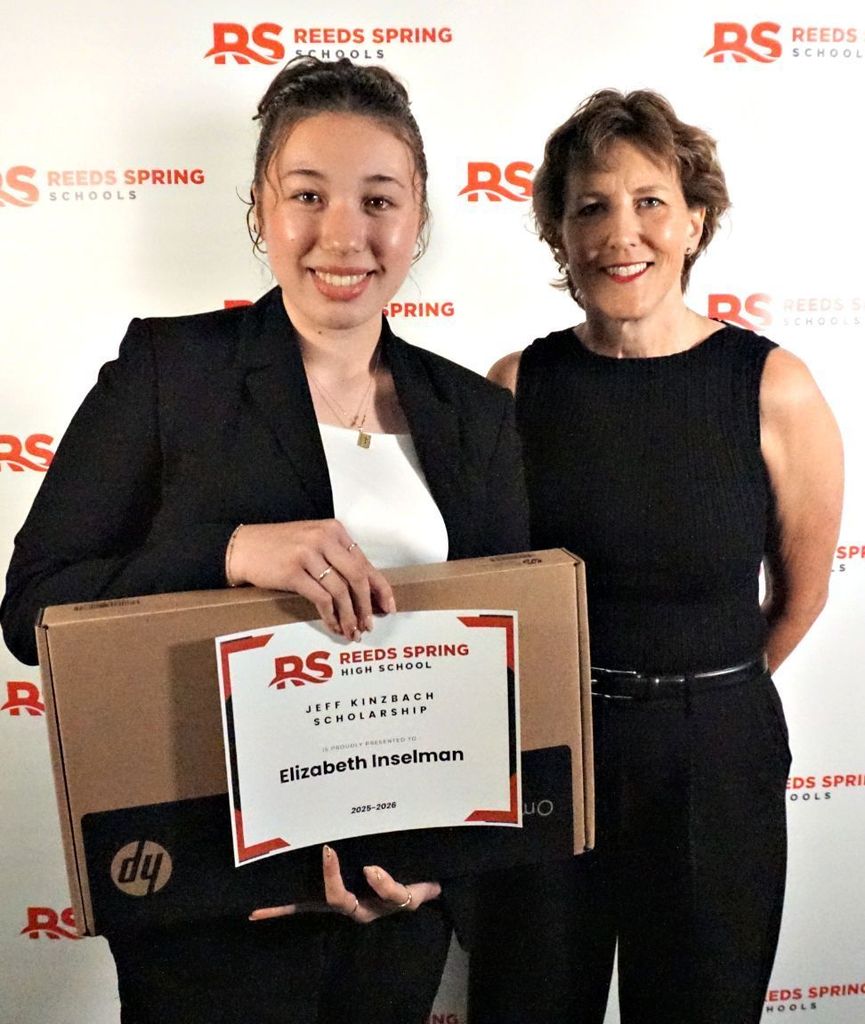 Elizabeth Inselman and Michelle Kinzbach