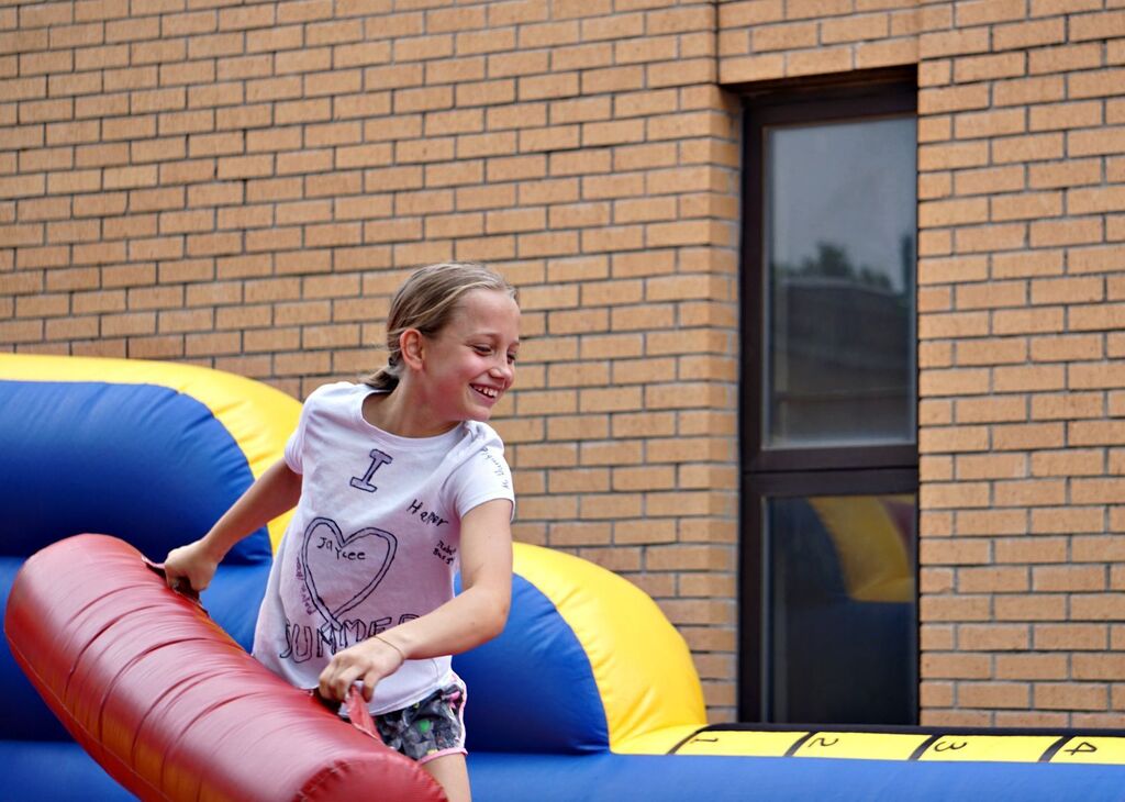girl with inflatable joust