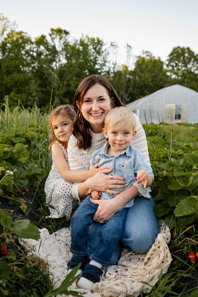 Kristen Wells with two children