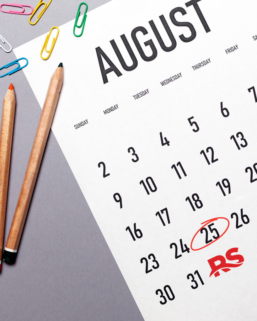 August 2026 calendar with a circle around the 25th.