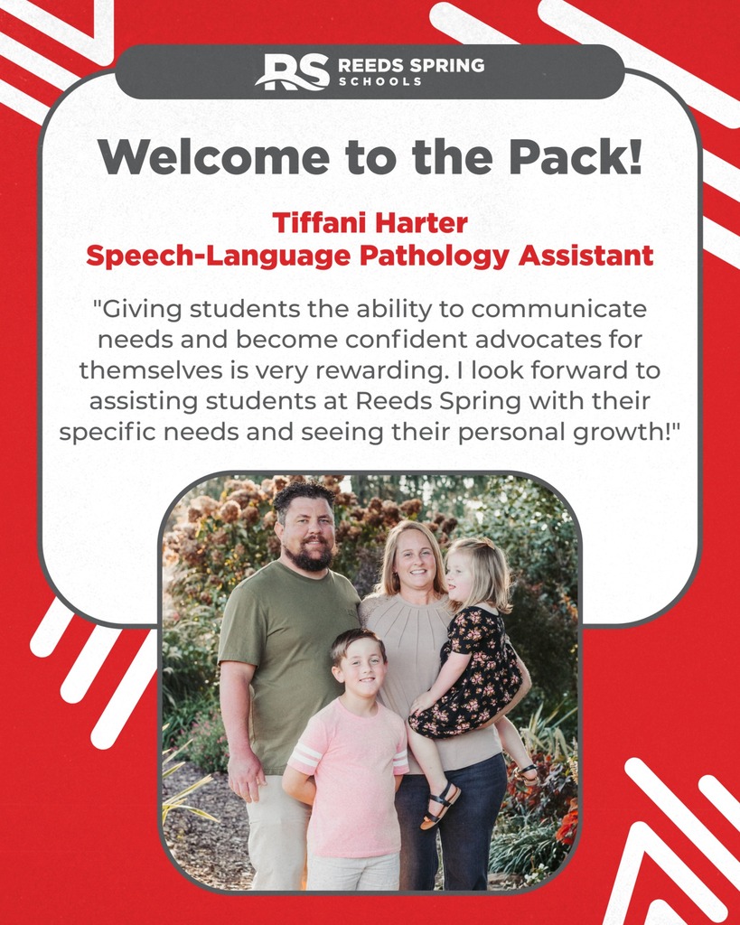 Tiffani Harter with husband and two kids