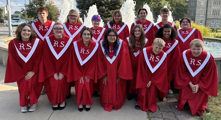 RSHS Choir members in robes