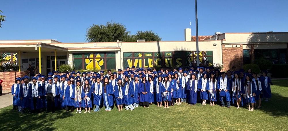 AHS Senior Walk at AES 2026