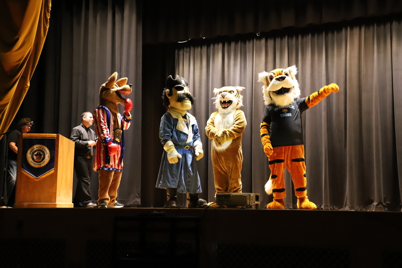Welcome Back Staff Rally pics