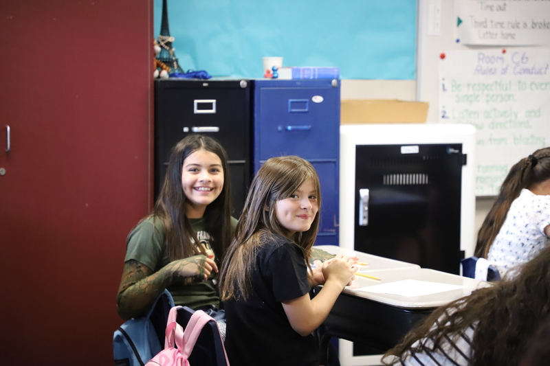 tes students in class