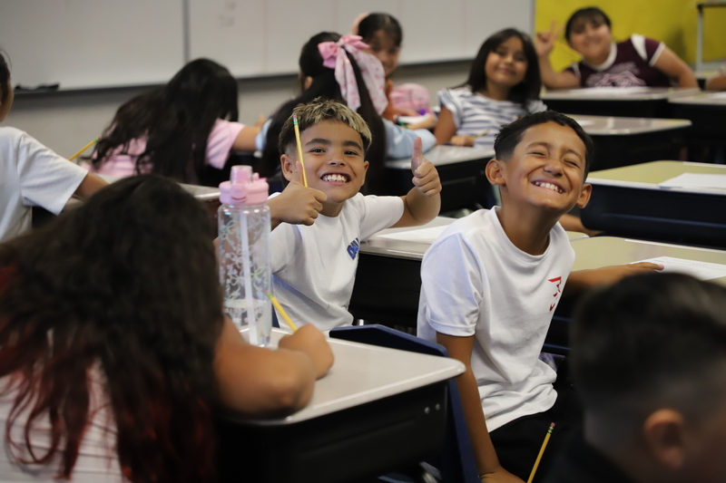 tes students in class