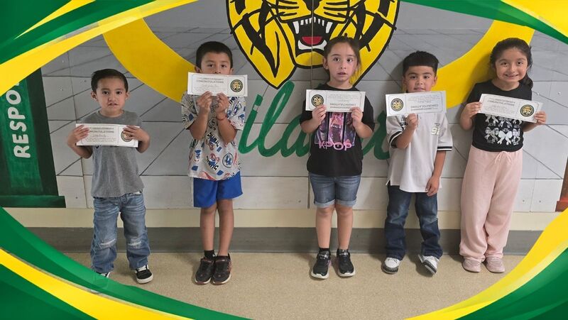 AES perfect attendance student winners